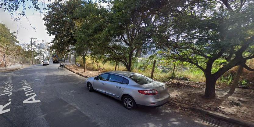 Rua José Hemérito Andrade, local onde uma mulher de 40 anos foi estuprada na tarde deste domingo (15) (Reprodução / Google Street View)