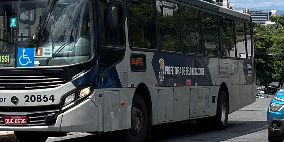 Em um ano e meio, BH ganhou 1005 ônibus mais modernos e com ar-condicionado (Fernando Michel / Hoje em Dia)