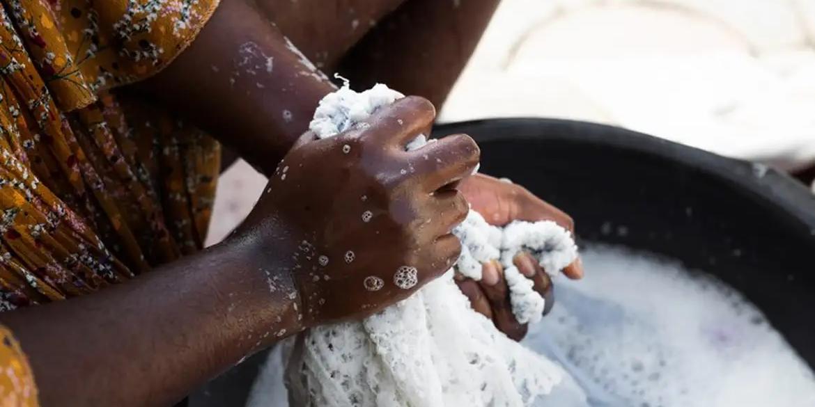 Mulher trabalhou quase 30 anos sem salário, férias e quarto próprio (MDHC/Divulgação)