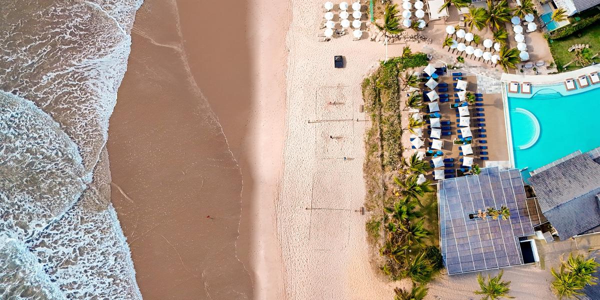 Além de vistas deslumbrantes para o mar de Porto de Galinhas, os hóspedes têm fácil acesso às atrações do destino, como praias de areia branca e as famosas piscinas naturais (The Westin/ Divulgação)