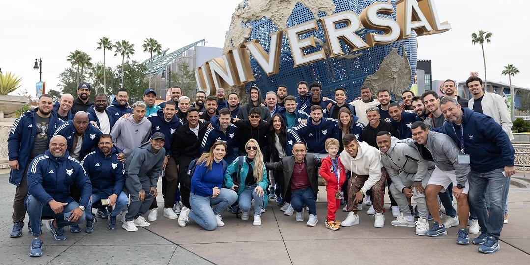 Cruzeiro curte dia de folga em Orlando (Reprodução / Instagram FC Series - foto: Rafael Ribeiro)