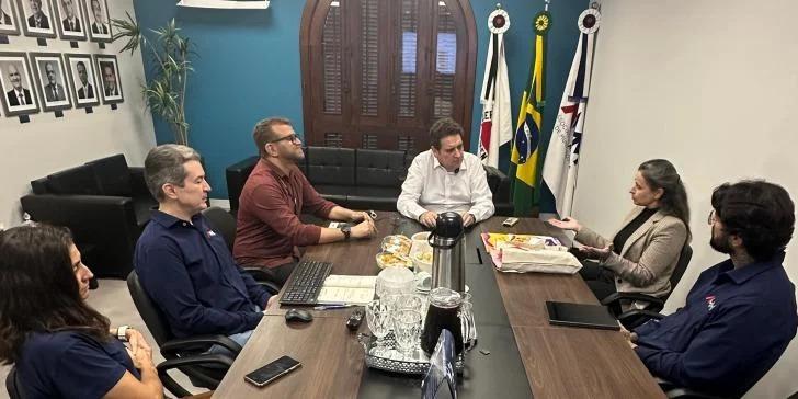 Inclusão do ISS no programa foi debatido em reunião nesta sexta-feira (AMM/Divulgação)