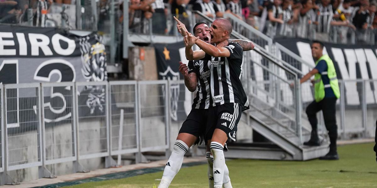 Dudu celebra primeiro gol como profissional do Atlético (Daniela Veiga / Atlético)