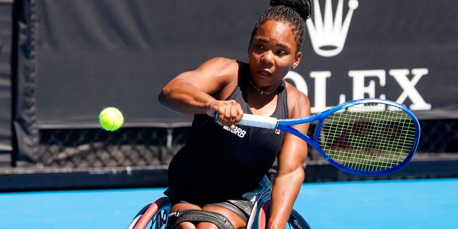 Vitória Miranda está na final de simples e duplas do Australian Open juvenil (Reprodução / XCBT)