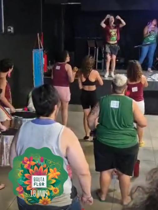 Bloco Bruta Flor ensaia para o carnaval de BH (Reprodução / Instagram Bruta Flor)