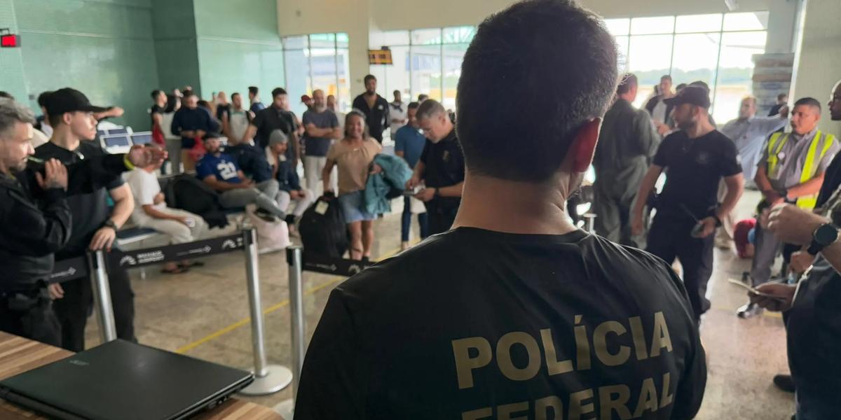 Deportados (Divulgação / Polícia Federal MJSP)