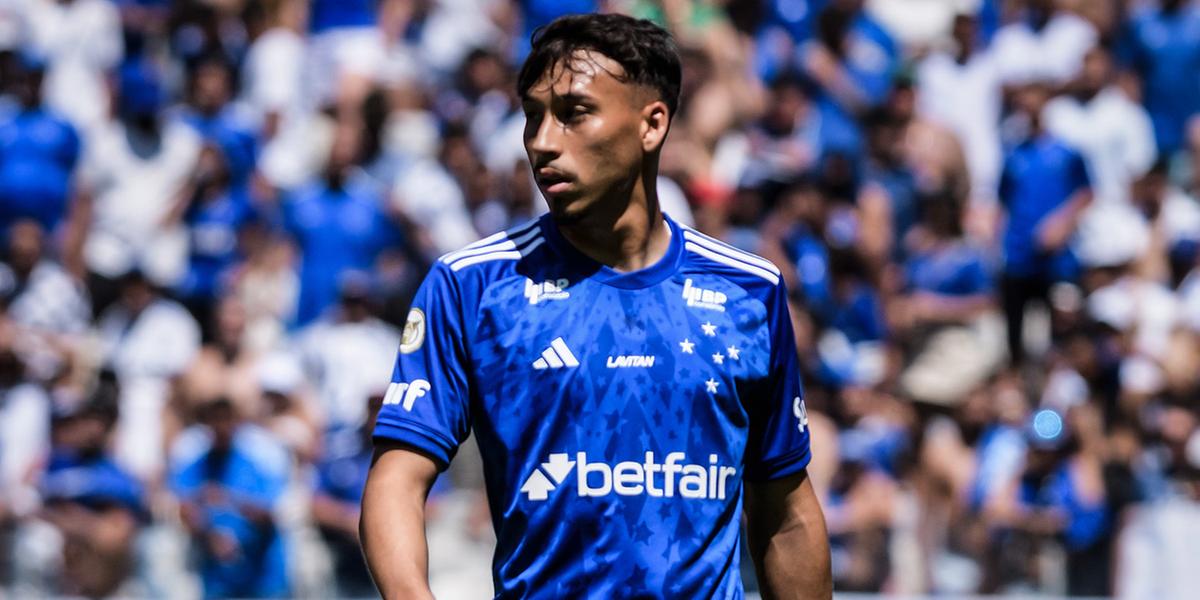 Japa tem lesão na coxa e será reavaliado no Cruzeiro para determinar a gravidade (Gustavo Aleixo / Cruzeiro)