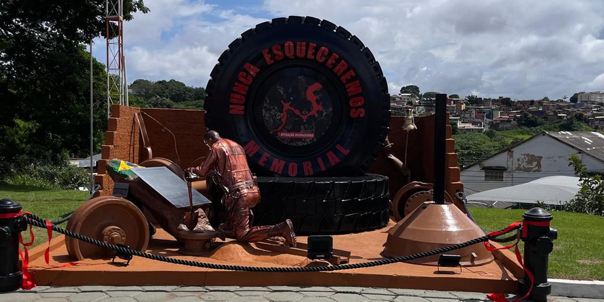 Cerimônia foi na Academia de Bombeiros Militar (Fernando Michel/Hoje em Dia)