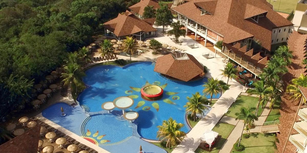 Hotel também oferece uma Praça de Entretenimento perfeita para momentos descontraídos (Recanto Cataratas/Divulgação)