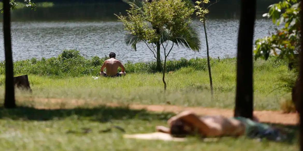 Segundo a Defesa Civil de São Paulo, é a primeira onda de calor deste ano no estado, a terceira no país (Paulo Pinto/ Agência Brasil)