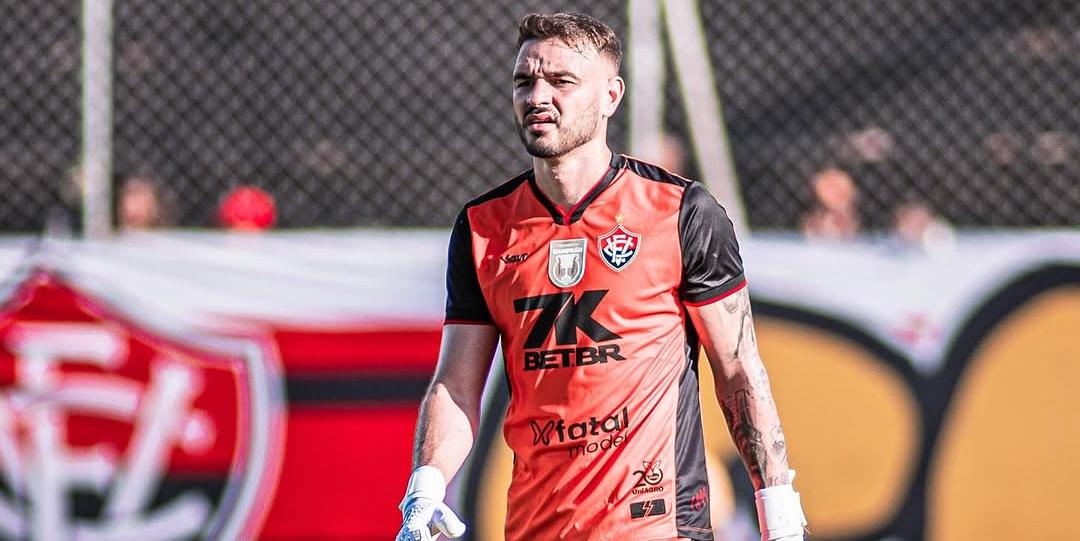 Gabriel pode deixar o Vitória e acertar com o Cruzeiro (Reprodução / Instagram Gabriel Vasconcellos)