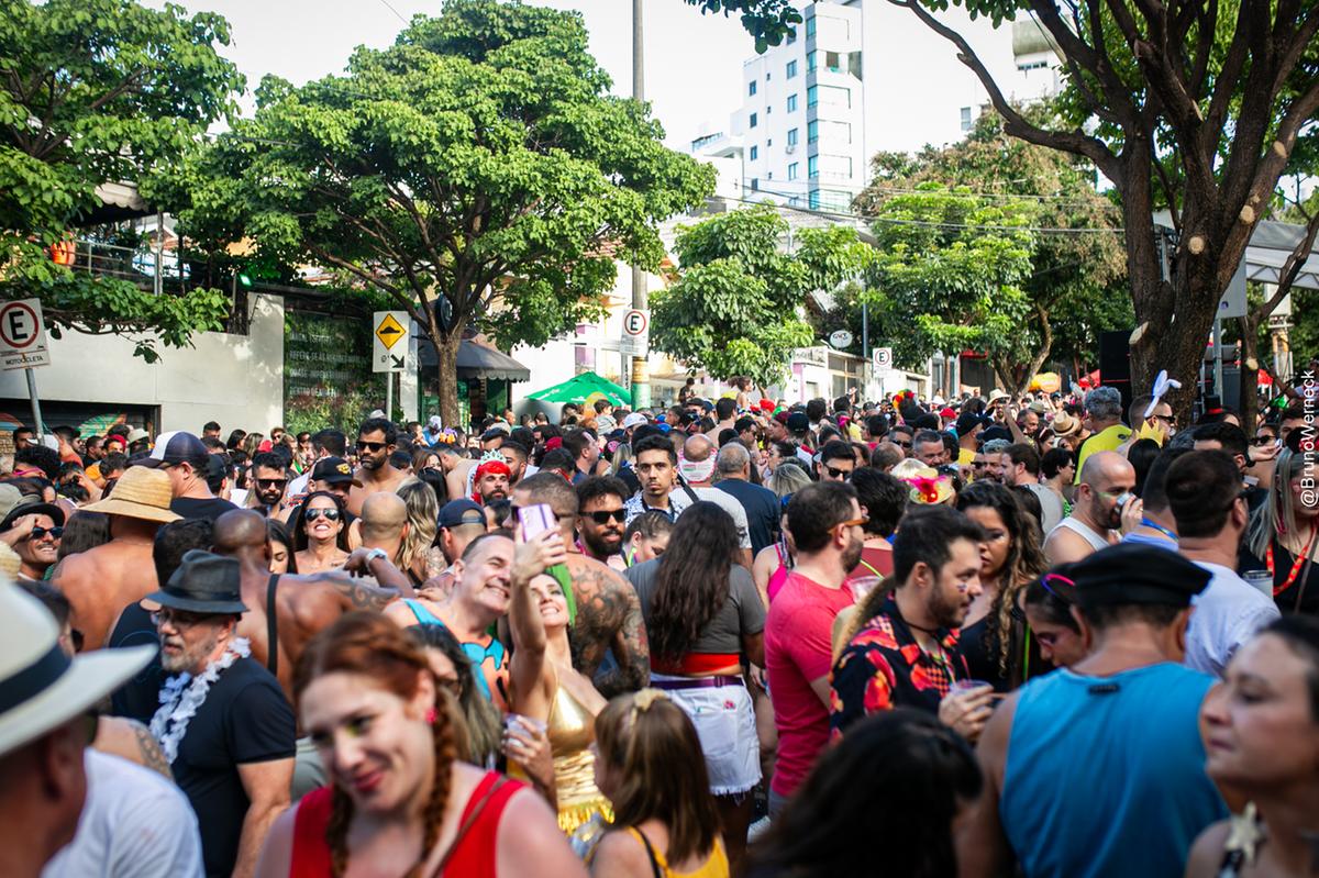 Em frente ao famoso bar Jângal (Bruno werneck)