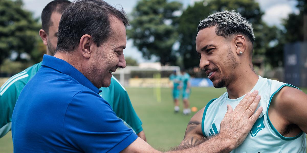 Pedro Lourenço afirmou que não irá segurar Matheus Pereira em caso de propostas pelo jogador (Gustavo Aleixo / Cruzeiro)