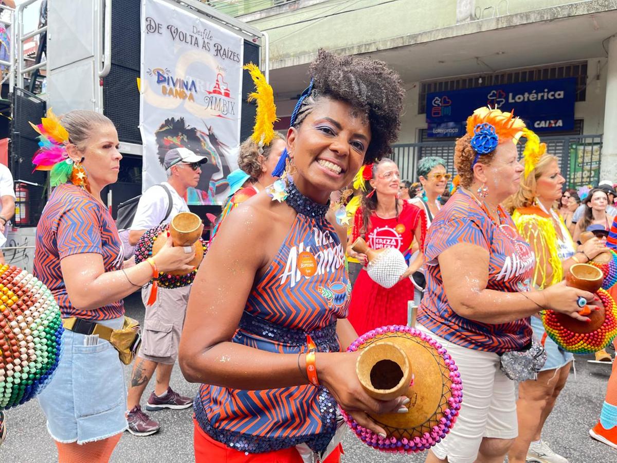 Bloco Divina Banda leva o melhor da MPB para as ruas do Santa Tereza (Valéria Marques)