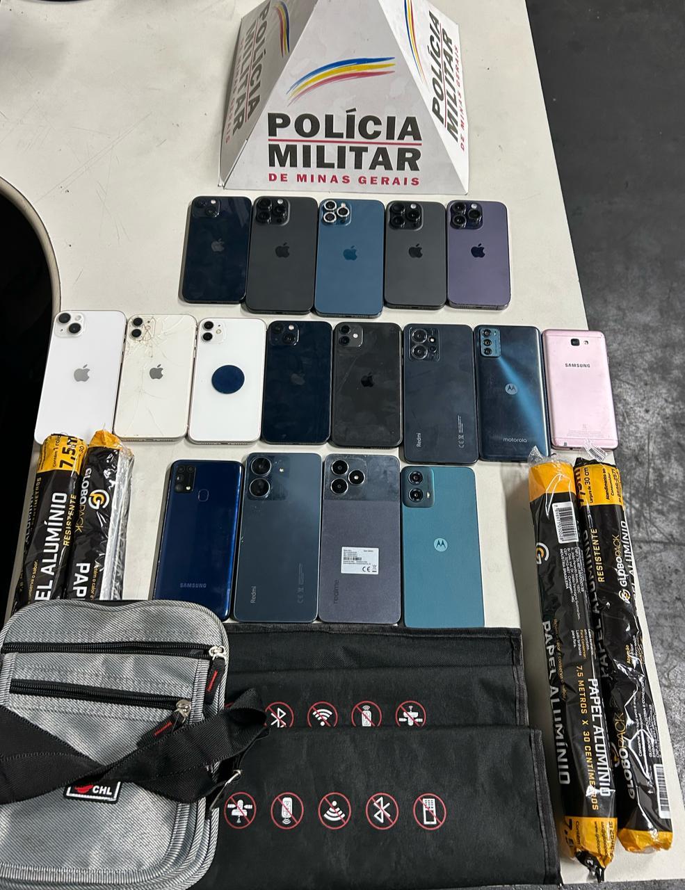 Celulares roubados durante o Carnaval no hipercentro de BH (Divulgação / PMMG)