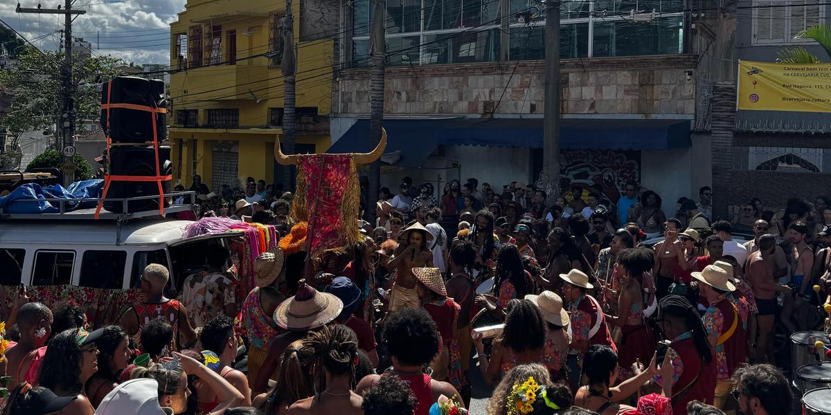 Samba D'Ouro desfila nesta terça-feira no bairro Concórdia (Pedro Melo)