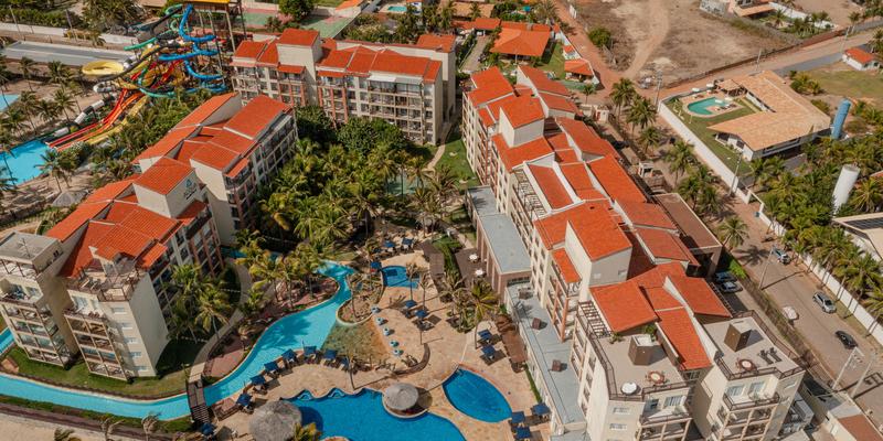 São quatro resorts, dois parques, praia, shows, lojas e uma gastronomia de excelência (Beach Park/Crédito Tadeu Brunelli)