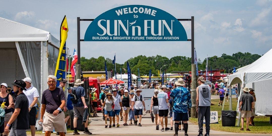 Pilotos, entusiastas da aviação e amantes da adrenalina, preparem-se para decolar em uma experiência única (Flórida/Sun´n-Fun-Expo-Campus/Divulgação Visit Central Florida)