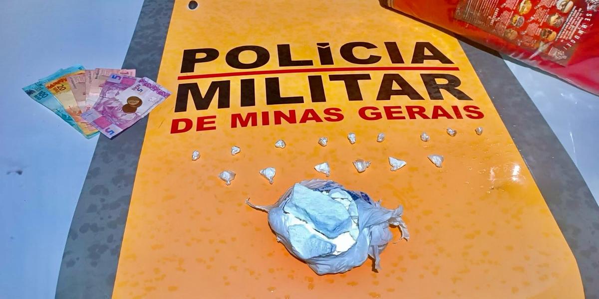 Drogas encontradas em bag de alimentos em Sabará (Divulgação: Polícia Militar)