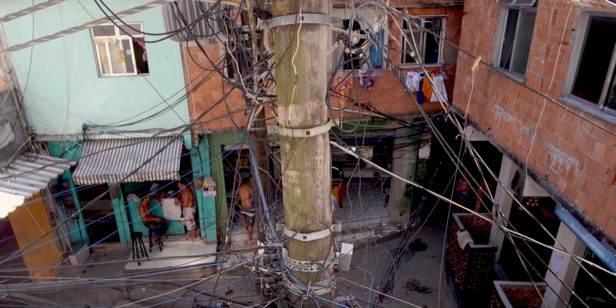 Metade Dos Moradores Das Favelas Tem Acesso à Internet 2128