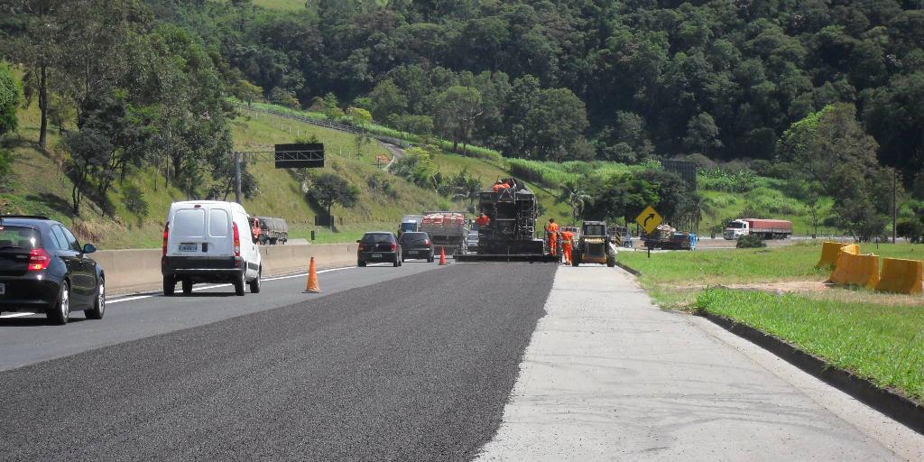  (Autopista Fernão Dias)