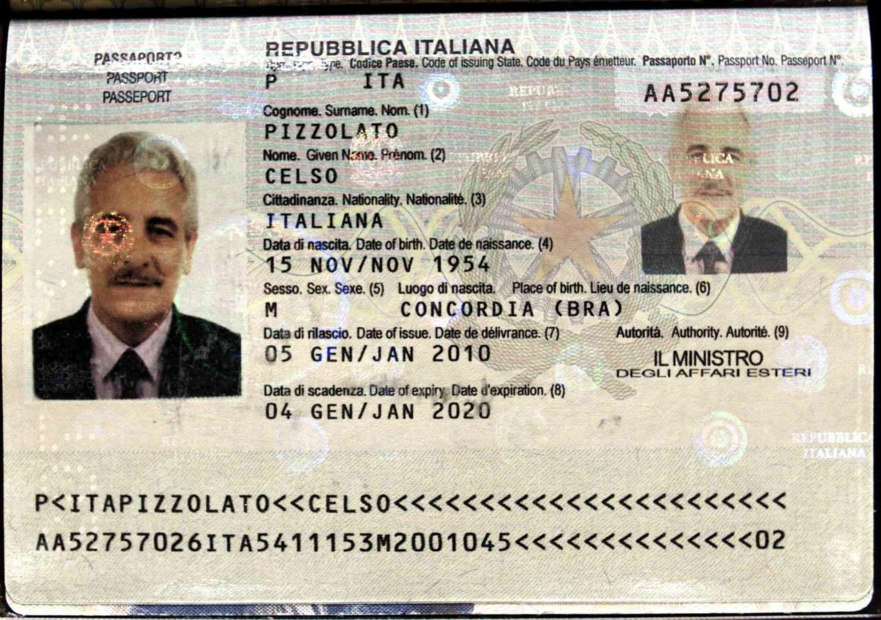 Итальянский паспорт образец