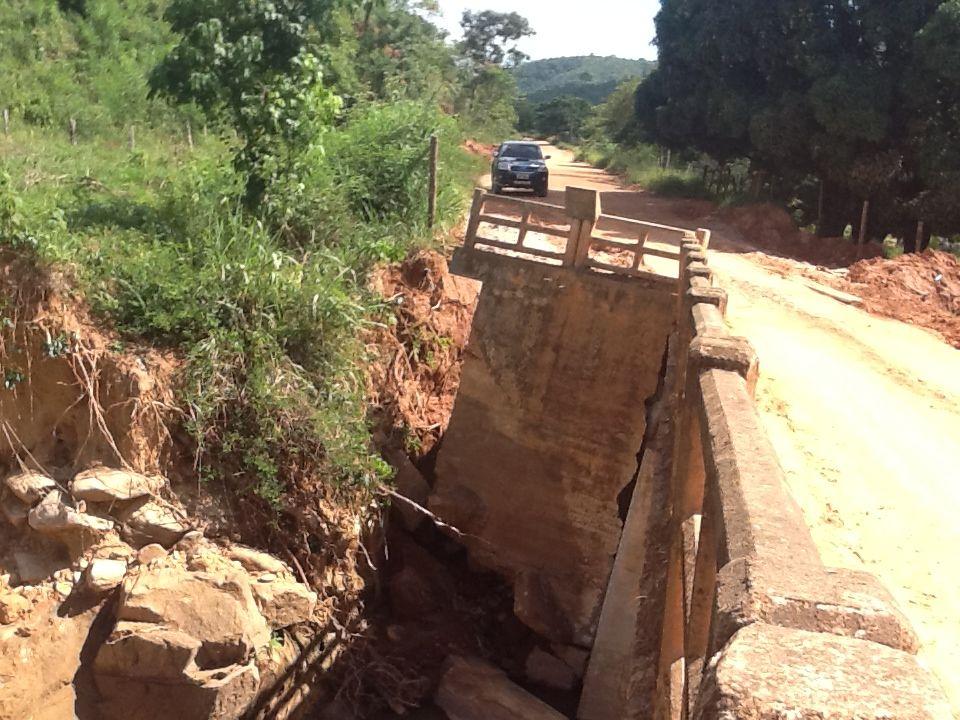 Internautas 'agradecem chuva' e cobram Mendes asfalto entre Colniza a  Castanheira