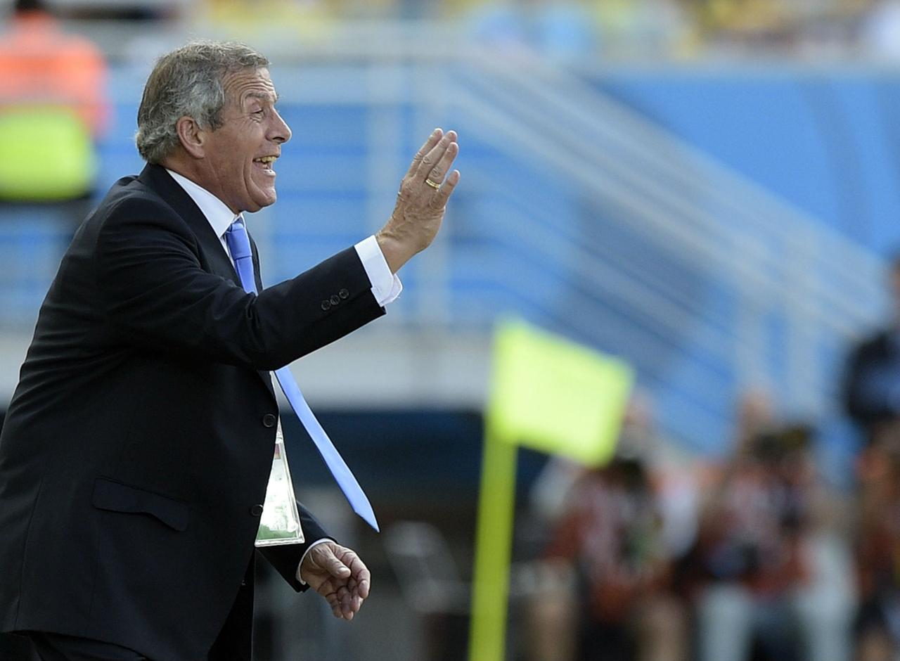 Óscar Tabárez Comemora Recuperação Física De Luis Suárez E Cavani No Uruguai 7833