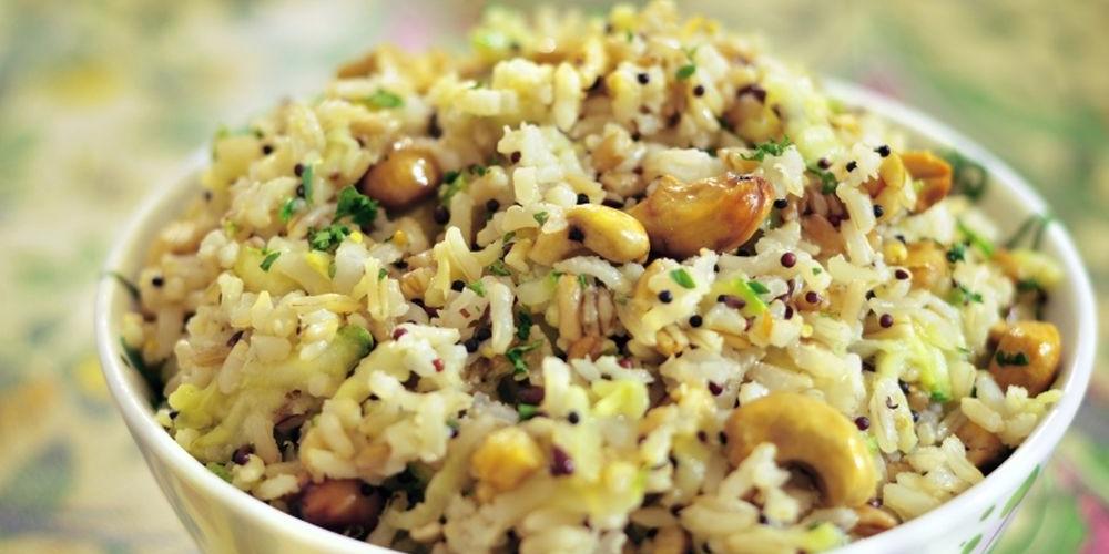 Salada de arroz 7 cereais e frango para substituir tranquilamente o jantar