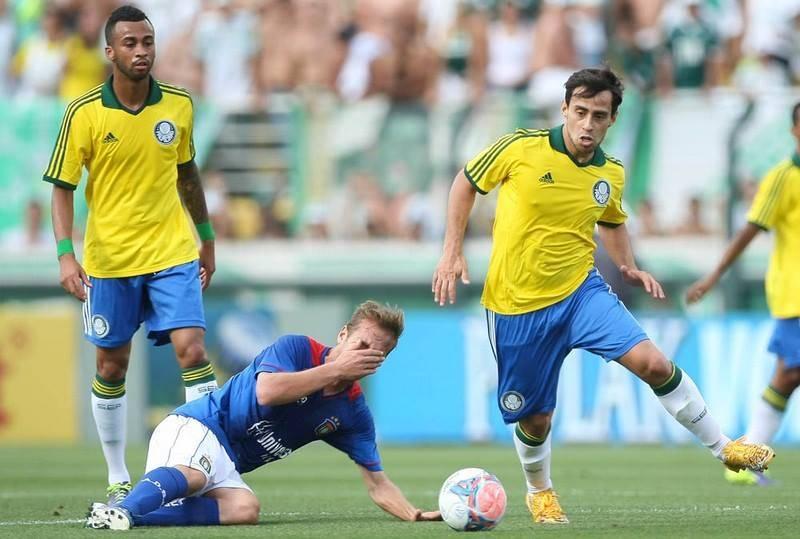 Palmeiras sales camisa amarela