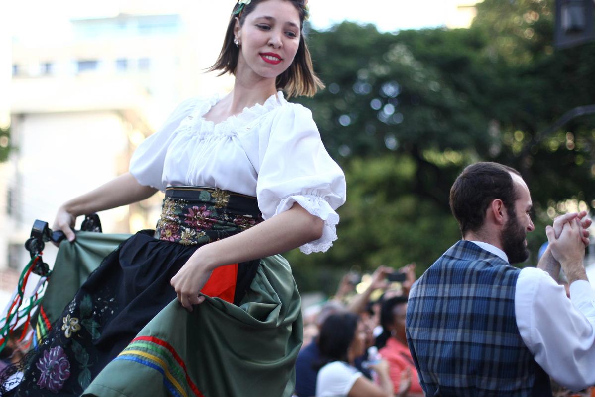 Festa Italiana Leva Cerca De 100 Mil Pessoas à Savassi 0050