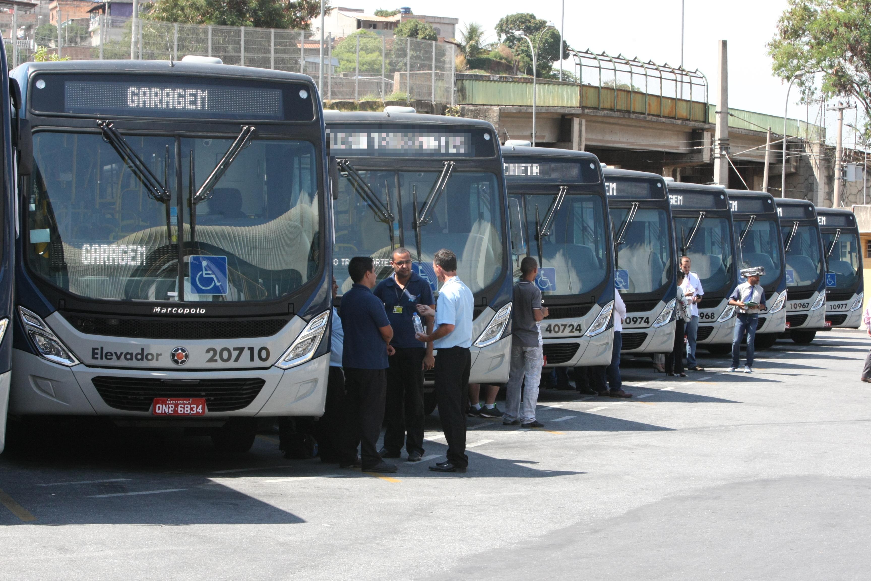 Banheiros Sujos E Funcionários Sem água: Empresa De ônibus De BH é ...