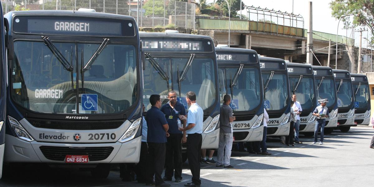 Decreto determina abertura de um novo crédito suplementar no valor de R$ 306,4 milhões para as empresas de ônibus de BH, como forma de subsídio (Lucas Prates/Hoje em Dia)