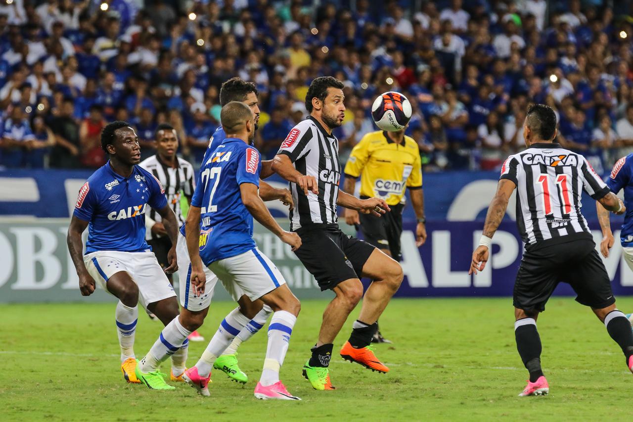 Cruzeiro defende larga vantagem em finais do Mineiro sobre o rival  Atlético-MG no atual século, cruzeiro