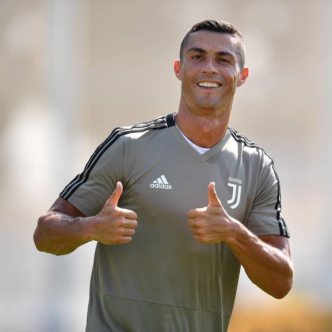 Ronaldo elogia estrutura da Juventus e diz que quer entrar para história do  clube