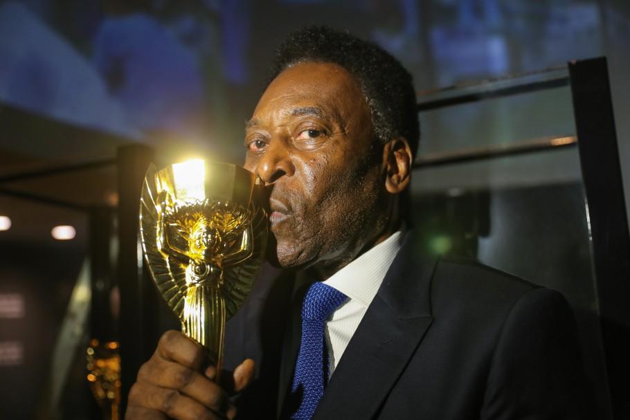 Pelé: Rei do futebol foi pioneiro em jogadas e dribles copiados