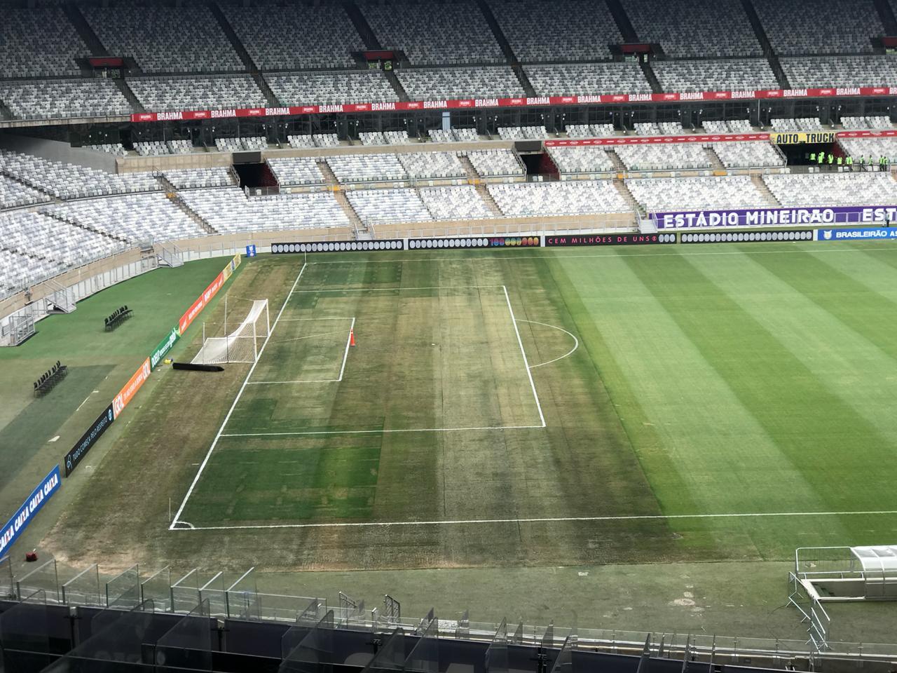 Veja imagens do gramado e do palco no Mineirão em jogo de Cruzeiro x Grêmio