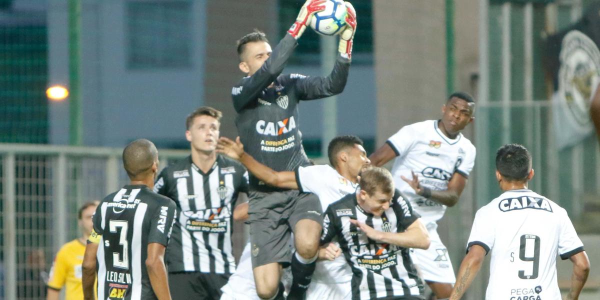 Campeão da Libertadores de 2013 decide voltar a jogar no Galo