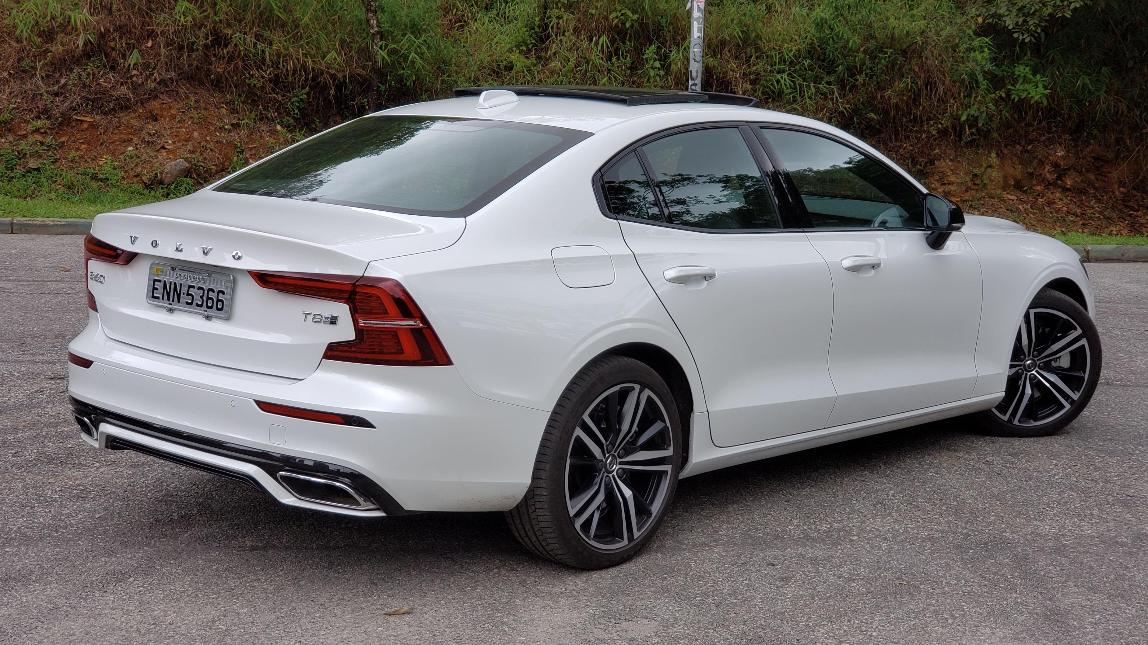 Volvo s60 deals t8 r