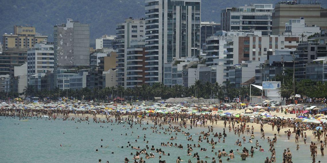 Verão começou neste sábado (21), às 6h20 (horário de Brasília), em todo o Hemisfério Sul do planeta (Fernando Frazão/Agência Brasil)