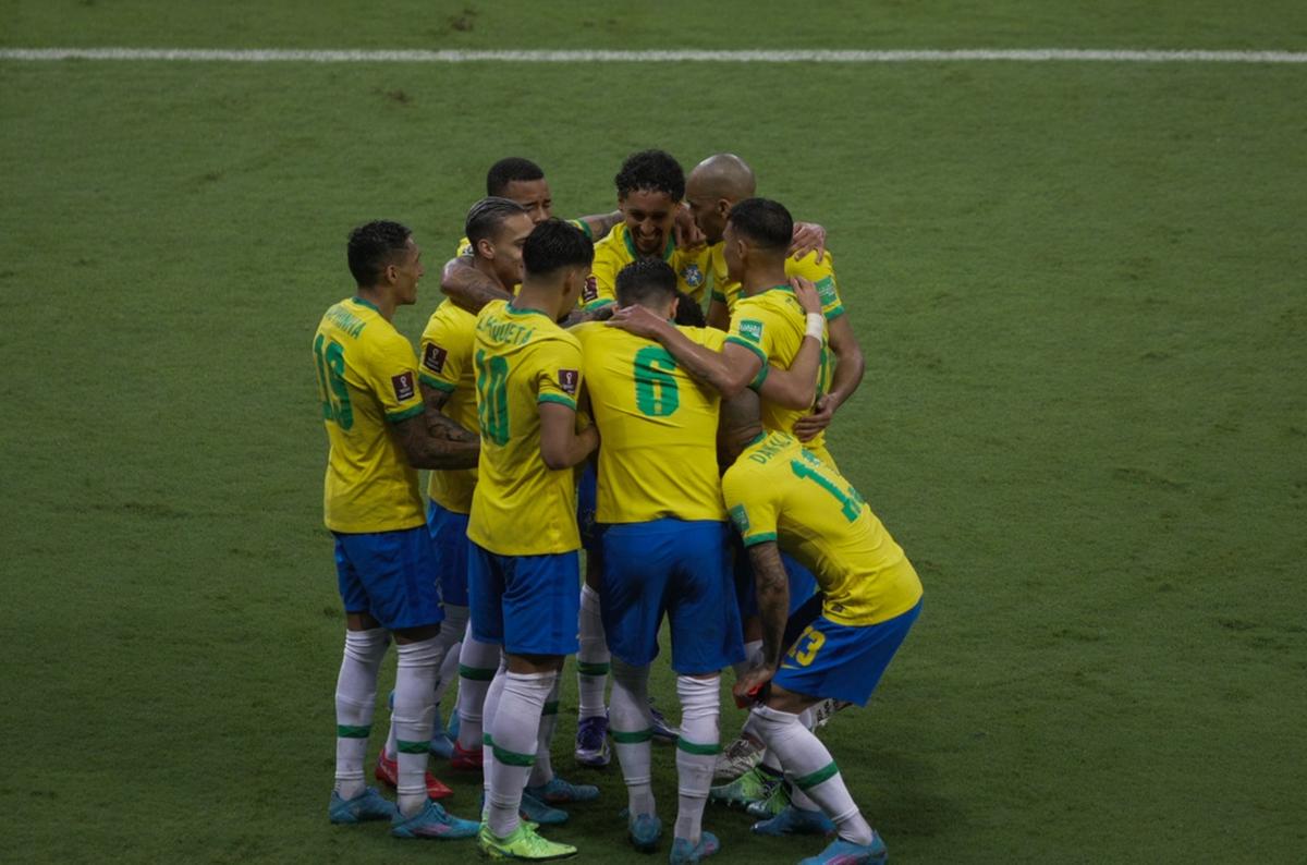 Seleção Brasileira deu show em campo e foi correspondida com grande apoio no Mineirão (Fernando Michel)