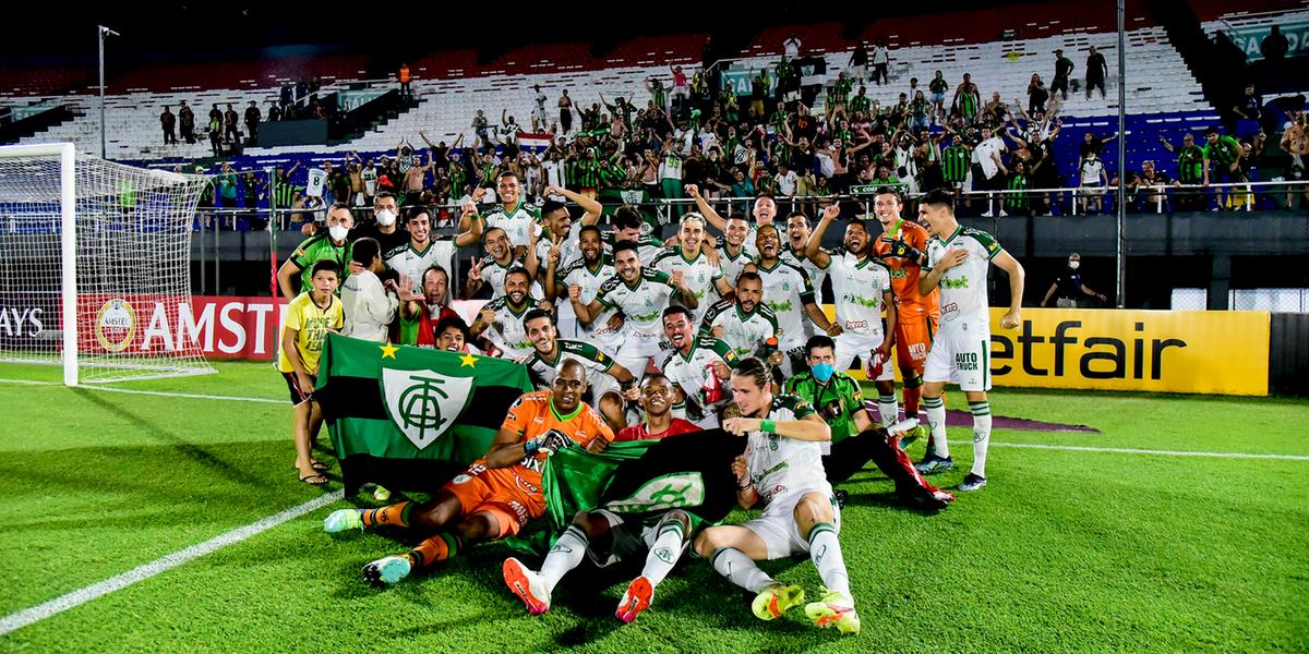 Após vencer dois confrontos, o Coelho vai disputar a fase de grupos da Copa Libertadores (Mourão Panda / América)