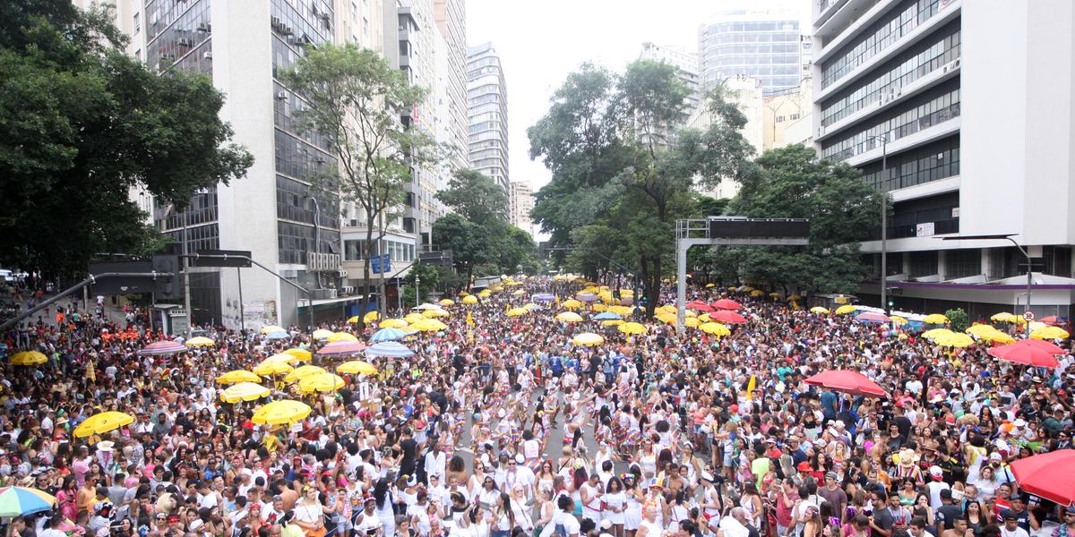 Dados também apontam que 71,2% dos entrevistados vão curtir a folia deste ano na própria cidade (Maurício Vieira / Jornal Hoje em Dia)