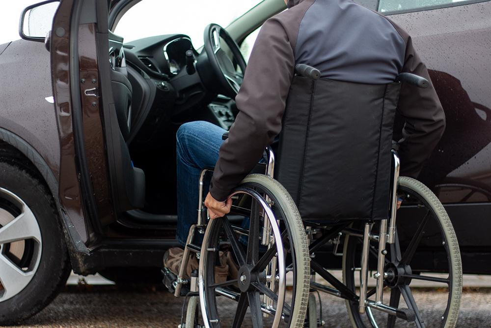 Locadoras terão de oferecer mínimo de veículos adaptados para pessoas com  deficiência em Minas