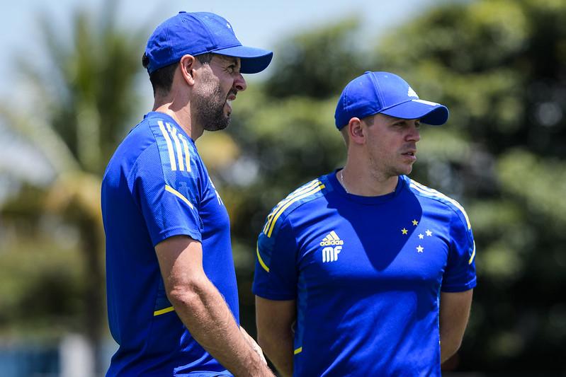 Pezzolano Escala O Cruzeiro Para Final Contra O Atlético; Veja Quem ...