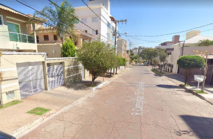 (Google Street View / Reprodução)