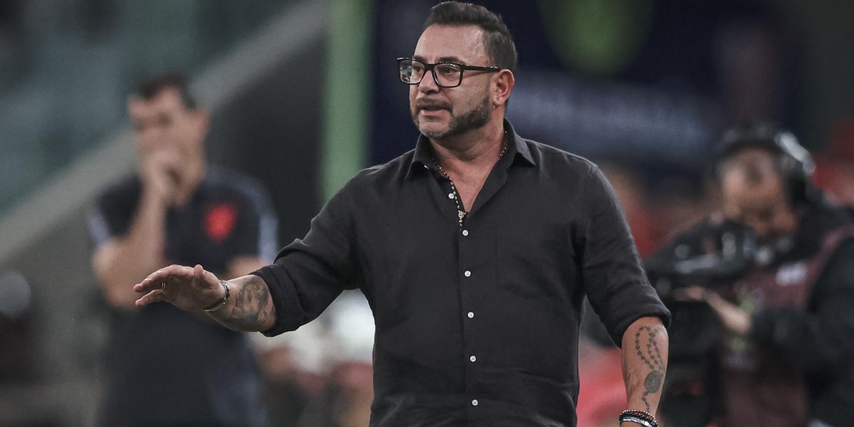 Antonio Mohamed, técnico do Atlético, valorizou a vitória fora de casa (Pedro Souza / Atlético)