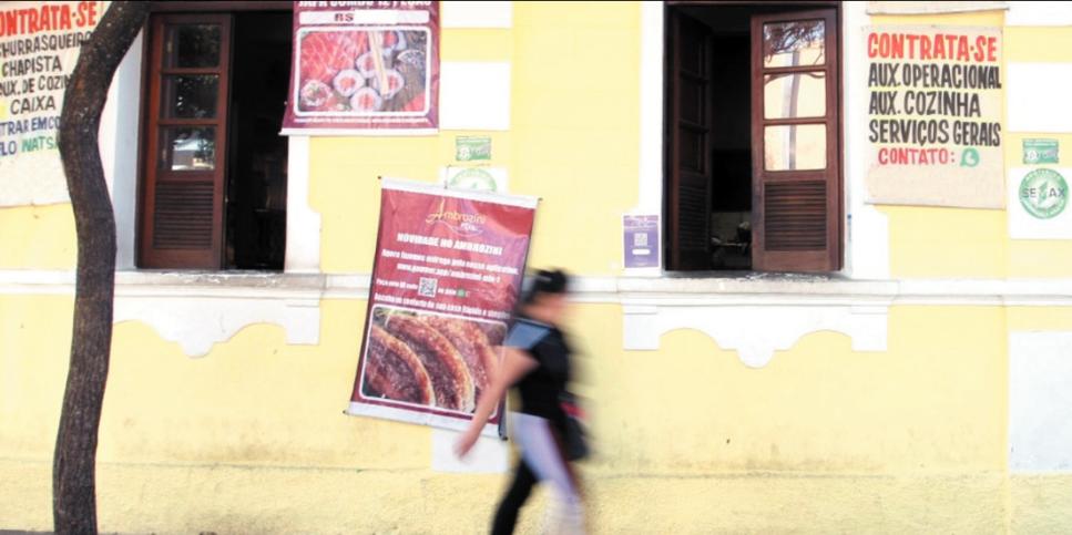 Maioria das vagas é para funções básicas no comércio e em serviços, mas encontrar mão de obra não está sendo fácil (Maurício Vieira/Hoje em Dia)