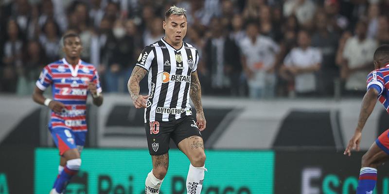 Chileno deixou partida diante do Fortaleza com lesão, de acordo com o treinador do Galo (Pedro Souza / Atlético)