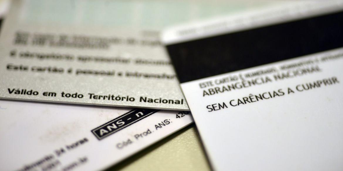 No caso dos contratos com aniversário em maio, junho e julho, será autorizada a cobrança retroativa relativa a esses meses. (Arquivo Agência Brasil / Divulgação)